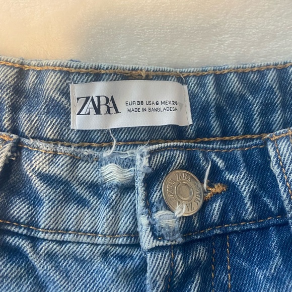 Zara Jean Shorts - Picture 3 of 5